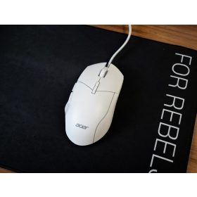 Gamer egér vezetékes